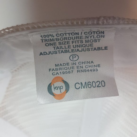 Vintage CHAMPION SPARK PLUGS Hat Snapback Trucker Hat Classic Cap Black Red Mesh - Picture 11 of 13